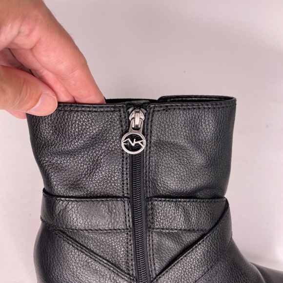 Anne Klein Sport Wedge Booties Women Sz 9 Montague Black Leather Silver Buckle - Picture 11 of 15